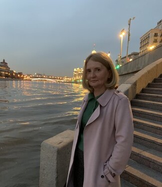 Няня-гувернантка Лариса: опыт 21+ год, международная практика | Агентство «Один дома»