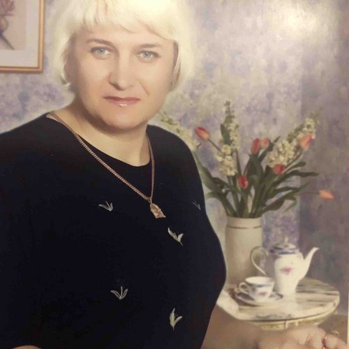 Опытная няня-гувернантка Людмила: стаж 13 лет | Агентство «Один дома»